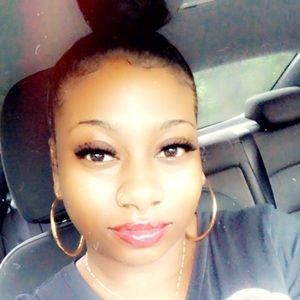 Meet your Posher, Ciera